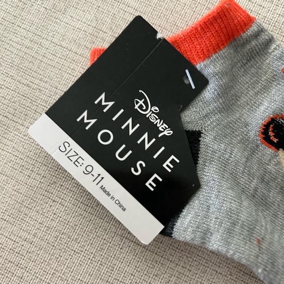NWT Disney Minnie Mouse Halloween Novelty Ankle Socks - Picture 6 of 7